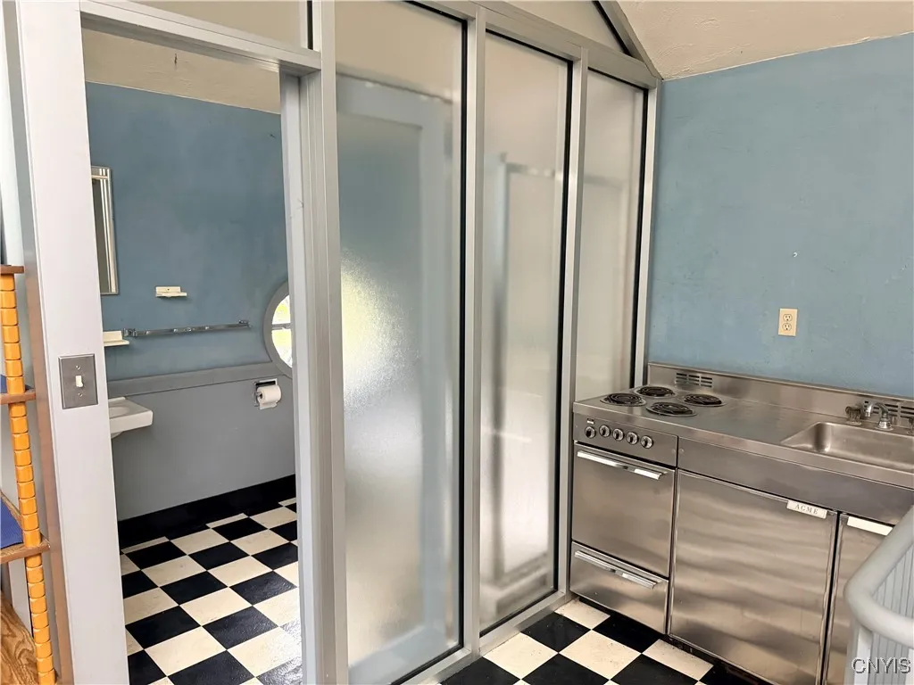 7 Reynolds Avenue, Cortland, New York 13045, Cortland, New York 13045, 6 Bedrooms Bedrooms, 15 Rooms Rooms,5 BathroomsBathrooms,Residential,For Sale,7 Reynolds Avenue, Cortland, New York 13045,0,S1640088