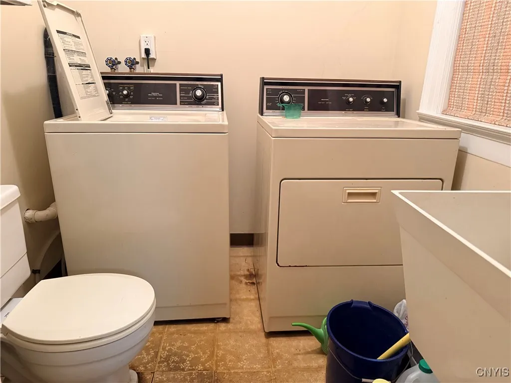 7 Reynolds Avenue, Cortland, New York 13045, Cortland, New York 13045, 6 Bedrooms Bedrooms, 15 Rooms Rooms,5 BathroomsBathrooms,Residential,For Sale,7 Reynolds Avenue, Cortland, New York 13045,0,S1640088