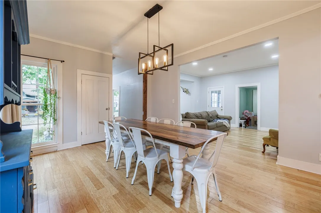 18 Monroe Street, Mendon, New York 14472, Mendon, New York 14472, 4 Bedrooms Bedrooms, 7 Rooms Rooms,2 BathroomsBathrooms,Residential,For Sale,18 Monroe Street, Mendon, New York 14472,0,R1641277