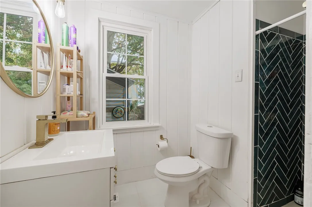 18 Monroe Street, Mendon, New York 14472, Mendon, New York 14472, 4 Bedrooms Bedrooms, 7 Rooms Rooms,2 BathroomsBathrooms,Residential,For Sale,18 Monroe Street, Mendon, New York 14472,0,R1641277