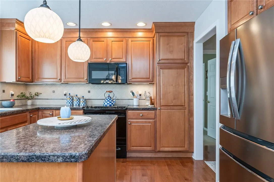 98 Pollet Place, Greece, New York 14626, Greece, New York 14626, 3 Bedrooms Bedrooms, 6 Rooms Rooms,2 BathroomsBathrooms,Residential,For Sale,98 Pollet Place, Greece, New York 14626,0,R1641459