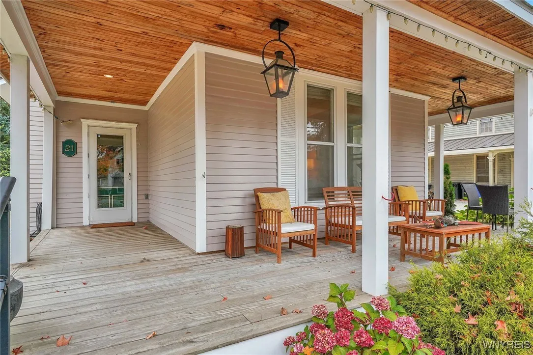 21 Elizabeth Street, Ellicottville, New York 14731, Ellicottville, New York 14731, 2 Bedrooms Bedrooms, 8 Rooms Rooms,2 BathroomsBathrooms,Residential,For Sale,21 Elizabeth Street, Ellicottville, New York 14731,0,B1642155