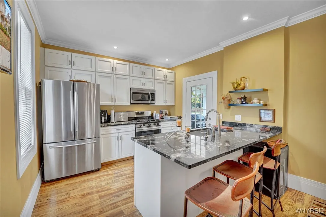 21 Elizabeth Street, Ellicottville, New York 14731, Ellicottville, New York 14731, 2 Bedrooms Bedrooms, 8 Rooms Rooms,2 BathroomsBathrooms,Residential,For Sale,21 Elizabeth Street, Ellicottville, New York 14731,0,B1642155