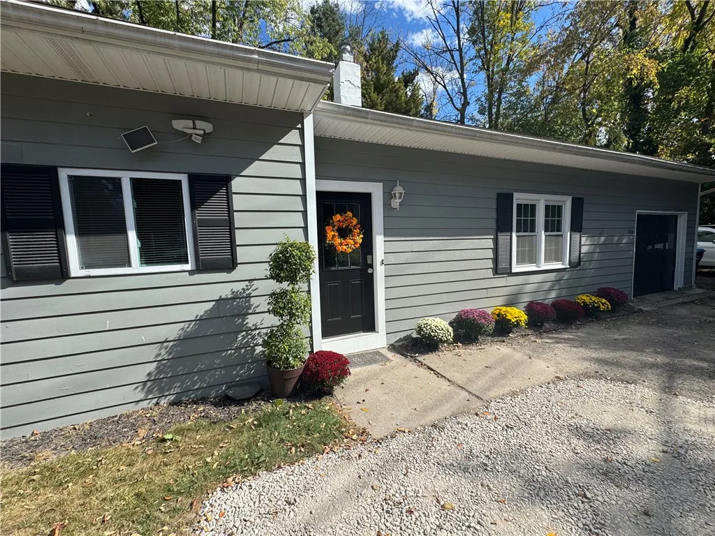 3126 East Avenue, Brighton, New York 14618, Brighton, New York 14618, 3 Bedrooms Bedrooms, 5 Rooms Rooms,1 BathroomBathrooms,Residential,For Sale,3126 East Avenue, Brighton, New York 14618,0,R1643094