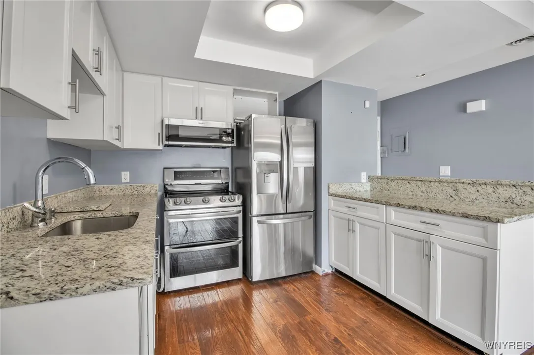 306 Sundown 3g, Amherst, New York 14221, Amherst, New York 14221, 2 Bedrooms Bedrooms, 4 Rooms Rooms,1 BathroomBathrooms,Residential,For Sale,306 Sundown 3g, Amherst, New York 14221,0,B1643520