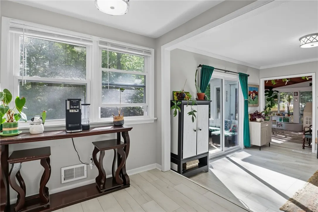 1228 Stockbridge Road, Webster, New York 14580, Webster, New York 14580, 4 Bedrooms Bedrooms, 10 Rooms Rooms,2 BathroomsBathrooms,Residential,Closed,1228 Stockbridge Road, Webster, New York 14580,0,R1643566