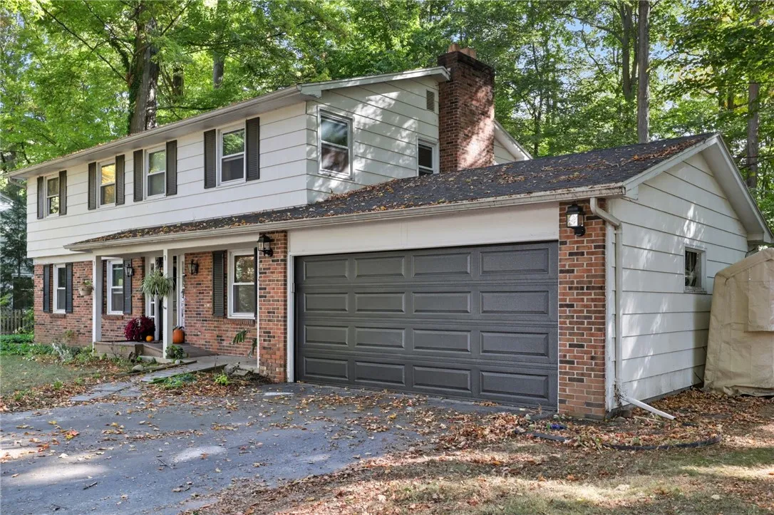 1228 Stockbridge Road, Webster, New York 14580, Webster, New York 14580, 4 Bedrooms Bedrooms, 10 Rooms Rooms,2 BathroomsBathrooms,Residential,Closed,1228 Stockbridge Road, Webster, New York 14580,0,R1643566