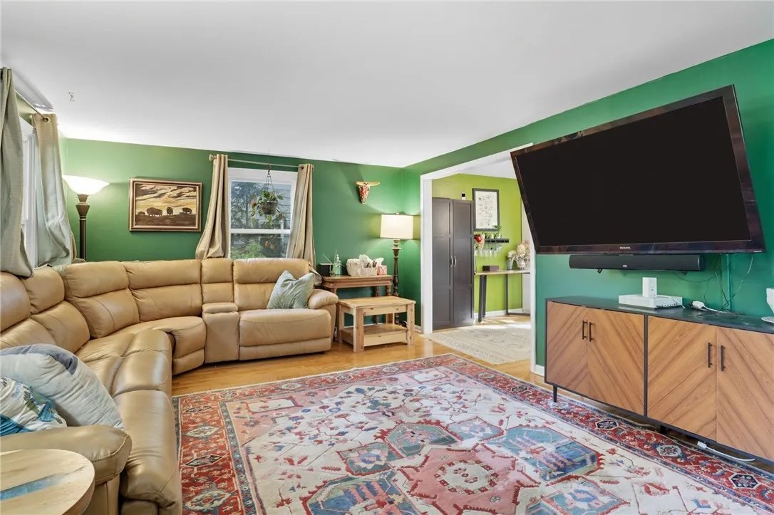 1228 Stockbridge Road, Webster, New York 14580, Webster, New York 14580, 4 Bedrooms Bedrooms, 10 Rooms Rooms,2 BathroomsBathrooms,Residential,Closed,1228 Stockbridge Road, Webster, New York 14580,0,R1643566