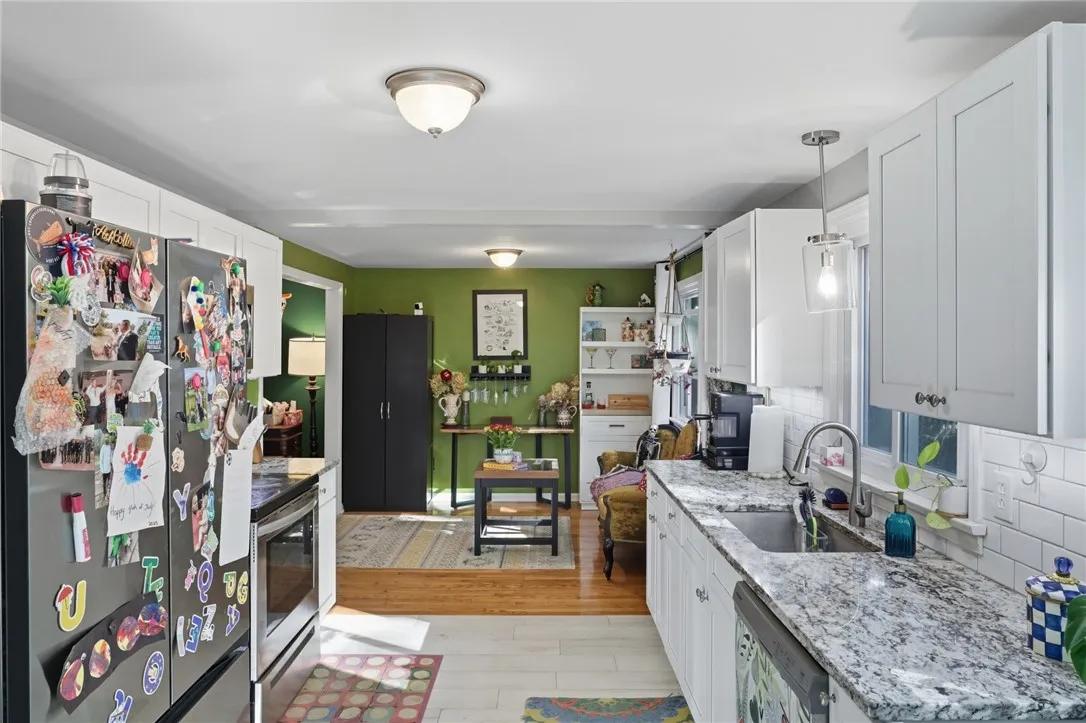 1228 Stockbridge Road, Webster, New York 14580, Webster, New York 14580, 4 Bedrooms Bedrooms, 10 Rooms Rooms,2 BathroomsBathrooms,Residential,Closed,1228 Stockbridge Road, Webster, New York 14580,0,R1643566