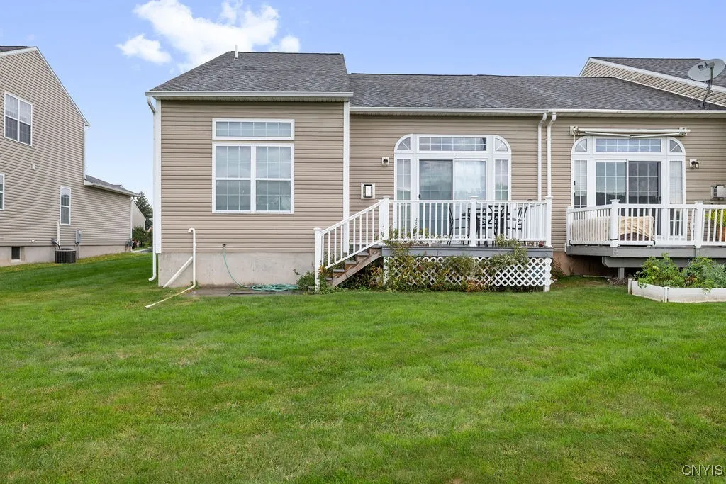 5087 Minuteman Lane, Salina, New York 13088, Salina, New York 13088, 3 Bedrooms Bedrooms, 7 Rooms Rooms,2 BathroomsBathrooms,Residential,For Sale,5087 Minuteman Lane, Salina, New York 13088,0,S1642503