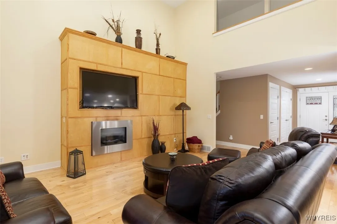 167 Siebert Road, Lancaster, New York 14086, Lancaster, New York 14086, 3 Bedrooms Bedrooms, 7 Rooms Rooms,2 BathroomsBathrooms,Residential,For Sale,167 Siebert Road, Lancaster, New York 14086,0,B1642447