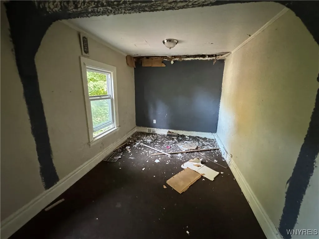 444 20th Street, Niagara Falls, New York 14303, Niagara Falls, New York 14303, 5 Bedrooms Bedrooms, ,3 BathroomsBathrooms,Residential,For Sale,444 20th Street, Niagara Falls, New York 14303,0,B1643378