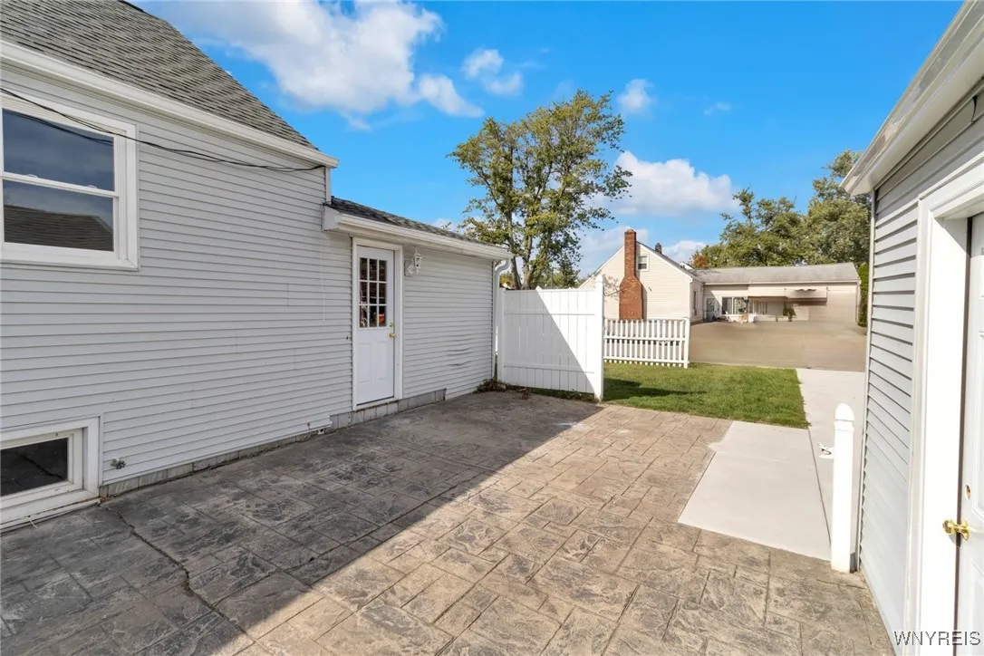 106 Gardenvale Drive, Cheektowaga, New York 14225, Cheektowaga, New York 14225, 3 Bedrooms Bedrooms, 6 Rooms Rooms,1 BathroomBathrooms,Residential,For Sale,106 Gardenvale Drive, Cheektowaga, New York 14225,0,B1643136