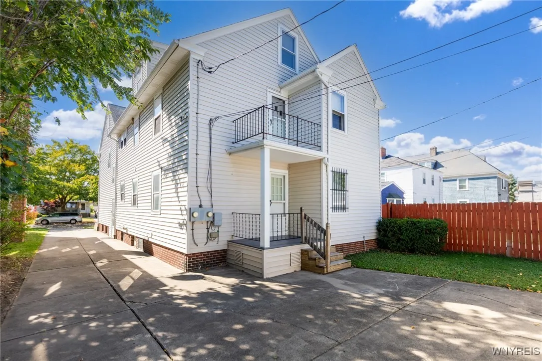34 Delham Avenue, Buffalo, New York 14216, Buffalo, New York 14216, 6 Bedrooms Bedrooms, ,2 BathroomsBathrooms,Residential,For Sale,34 Delham Avenue, Buffalo, New York 14216,0,B1643501