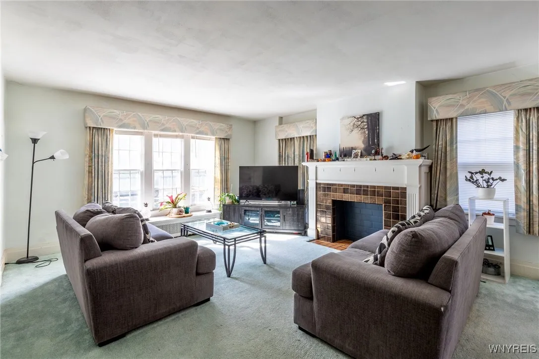34 Delham Avenue, Buffalo, New York 14216, Buffalo, New York 14216, 6 Bedrooms Bedrooms, ,2 BathroomsBathrooms,Residential,For Sale,34 Delham Avenue, Buffalo, New York 14216,0,B1643501