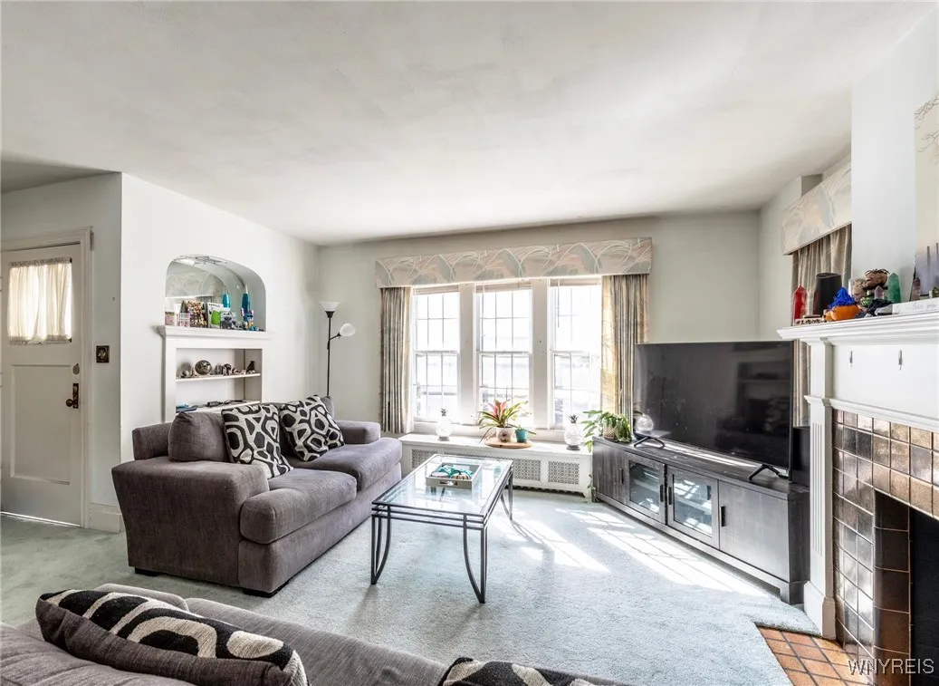34 Delham Avenue, Buffalo, New York 14216, Buffalo, New York 14216, 6 Bedrooms Bedrooms, ,2 BathroomsBathrooms,Residential,For Sale,34 Delham Avenue, Buffalo, New York 14216,0,B1643501