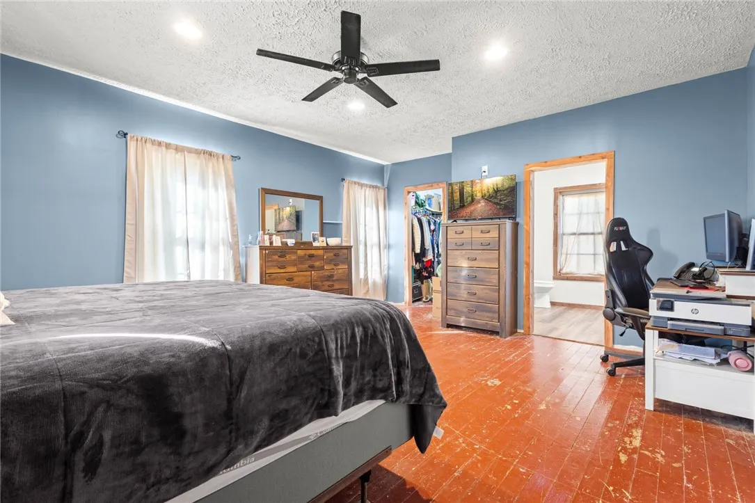 5668 Route 237, Clarendon, New York 14422, Clarendon, New York 14422, 5 Bedrooms Bedrooms, 12 Rooms Rooms,2 BathroomsBathrooms,Residential,For Sale,5668 Route 237, Clarendon, New York 14422,0,R1642953