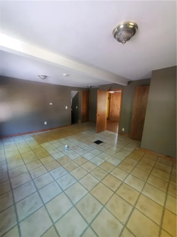 1608 Vienna Road, Vienna, New York 13157, Vienna, New York 13157, 4 Bedrooms Bedrooms, 6 Rooms Rooms,1 BathroomBathrooms,Residential,For Sale,1608 Vienna Road, Vienna, New York 13157,0,R1643619