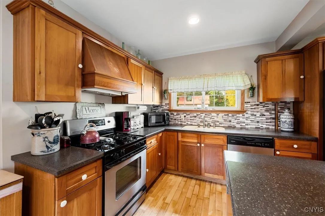 2629 State Route 8, Brookfield, New York 13491, Brookfield, New York 13491, 4 Bedrooms Bedrooms, 8 Rooms Rooms,2 BathroomsBathrooms,Residential,For Sale,2629 State Route 8, Brookfield, New York 13491,0,S1643615