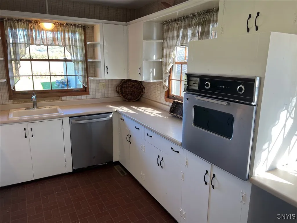 6619 Airport Road, Madison, New York 13346, Madison, New York 13346, 4 Bedrooms Bedrooms, 11 Rooms Rooms,2 BathroomsBathrooms,Residential,For Sale,6619 Airport Road, Madison, New York 13346,0,S1642434