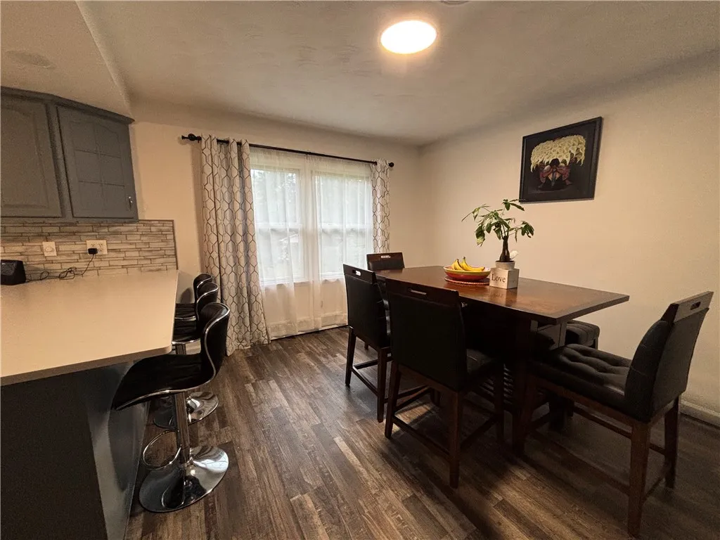 179 Lincoln Road, Arcadia, New York 14513, Arcadia, New York 14513, 4 Bedrooms Bedrooms, 8 Rooms Rooms,2 BathroomsBathrooms,Residential,For Sale,179 Lincoln Road, Arcadia, New York 14513,0,R1643594