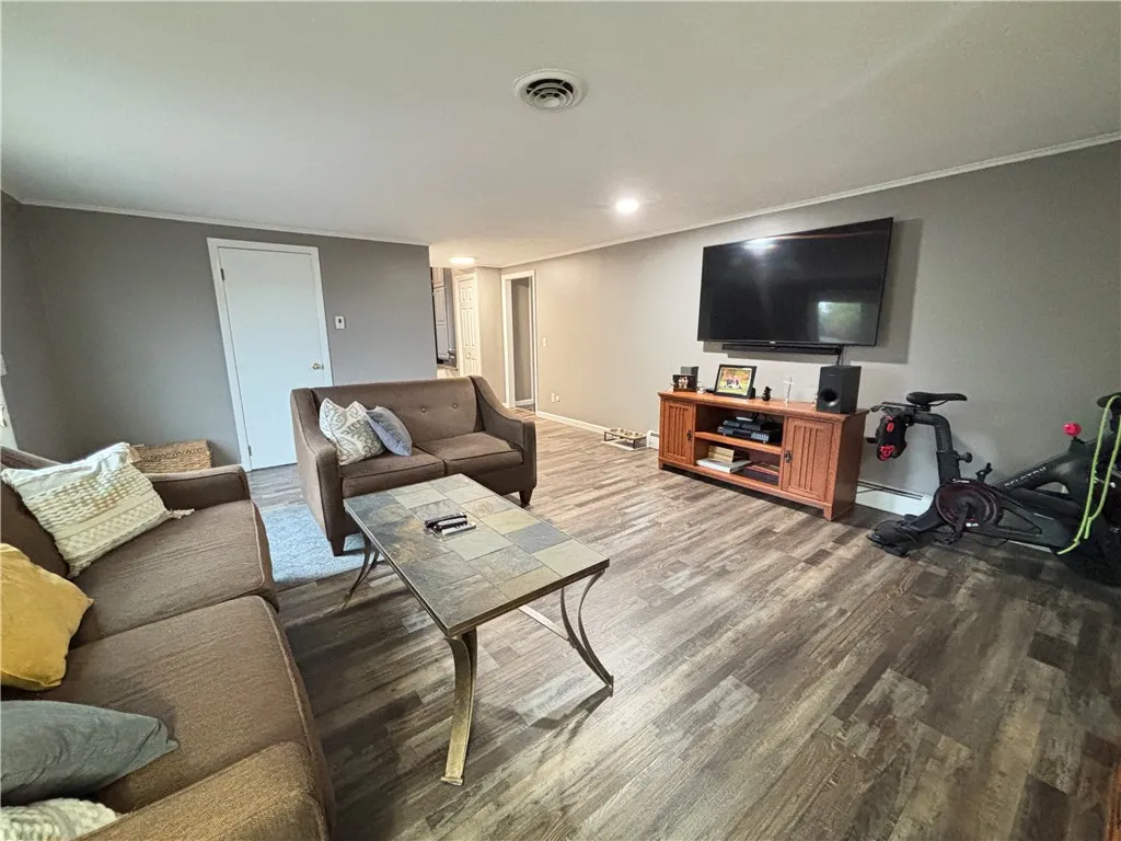 179 Lincoln Road, Arcadia, New York 14513, Arcadia, New York 14513, 4 Bedrooms Bedrooms, 8 Rooms Rooms,2 BathroomsBathrooms,Residential,For Sale,179 Lincoln Road, Arcadia, New York 14513,0,R1643594