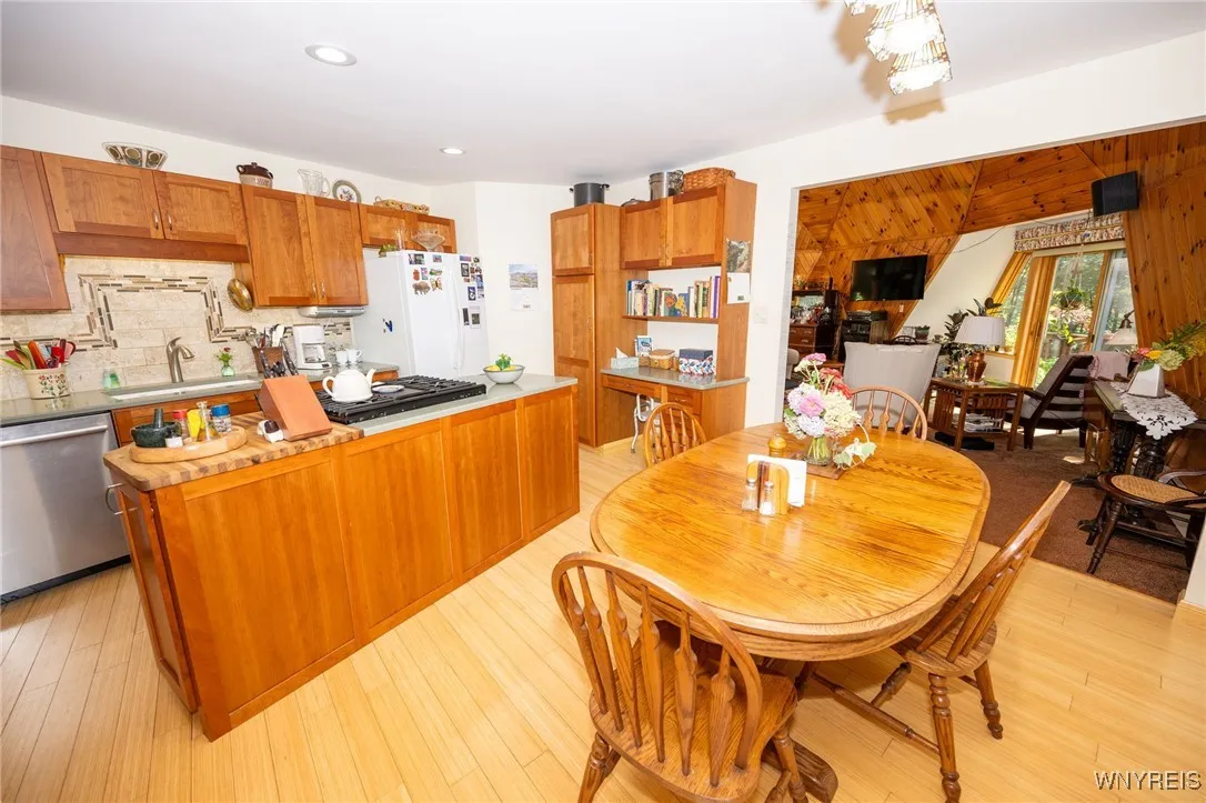 5908 Herman Hill Road, Boston, New York 14127, Boston, New York 14127, 3 Bedrooms Bedrooms, 7 Rooms Rooms,2 BathroomsBathrooms,Residential,For Sale,5908 Herman Hill Road, Boston, New York 14127,0,B1643578