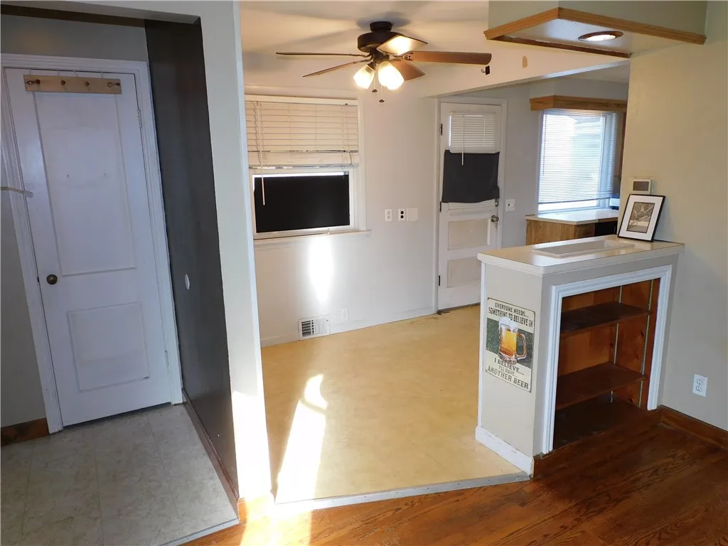 976 Denise Road, Greece, New York 14616, Greece, New York 14616, 3 Bedrooms Bedrooms, 6 Rooms Rooms,1 BathroomBathrooms,Residential,For Sale,976 Denise Road, Greece, New York 14616,0,R1643636