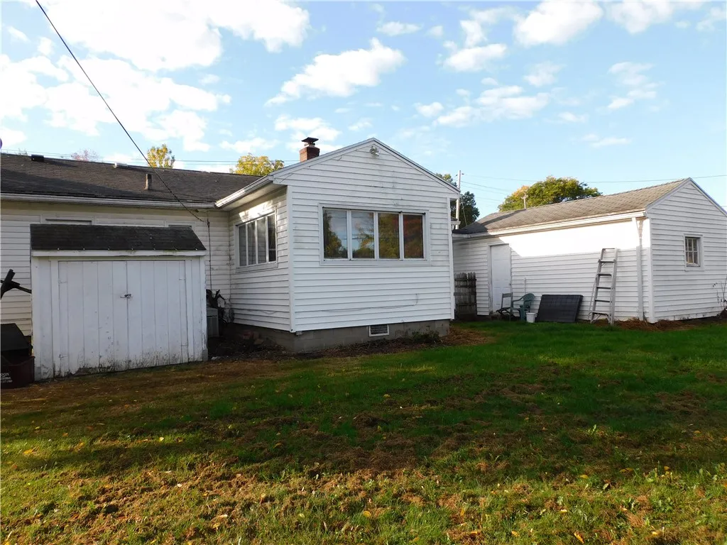 976 Denise Road, Greece, New York 14616, Greece, New York 14616, 3 Bedrooms Bedrooms, 6 Rooms Rooms,1 BathroomBathrooms,Residential,For Sale,976 Denise Road, Greece, New York 14616,0,R1643636