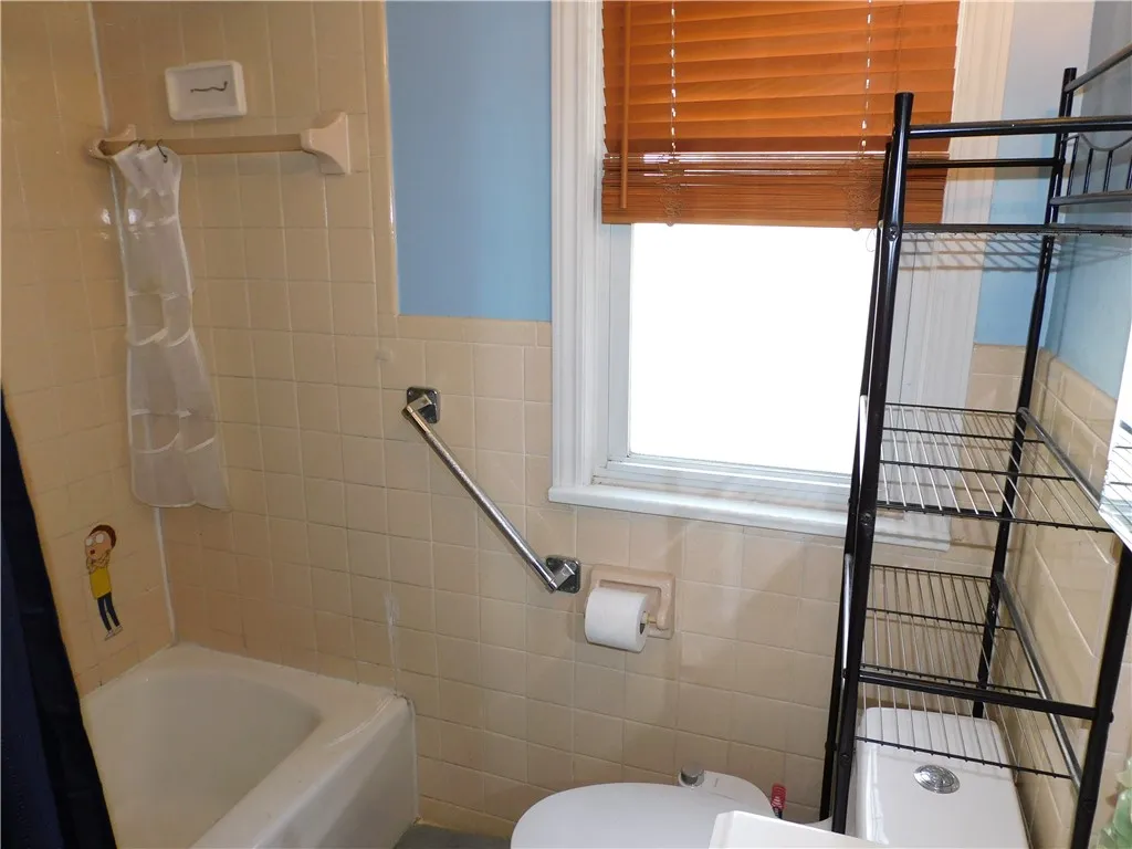 976 Denise Road, Greece, New York 14616, Greece, New York 14616, 3 Bedrooms Bedrooms, 6 Rooms Rooms,1 BathroomBathrooms,Residential,For Sale,976 Denise Road, Greece, New York 14616,0,R1643636