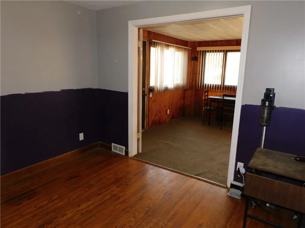 976 Denise Road, Greece, New York 14616, Greece, New York 14616, 3 Bedrooms Bedrooms, 6 Rooms Rooms,1 BathroomBathrooms,Residential,For Sale,976 Denise Road, Greece, New York 14616,0,R1643636