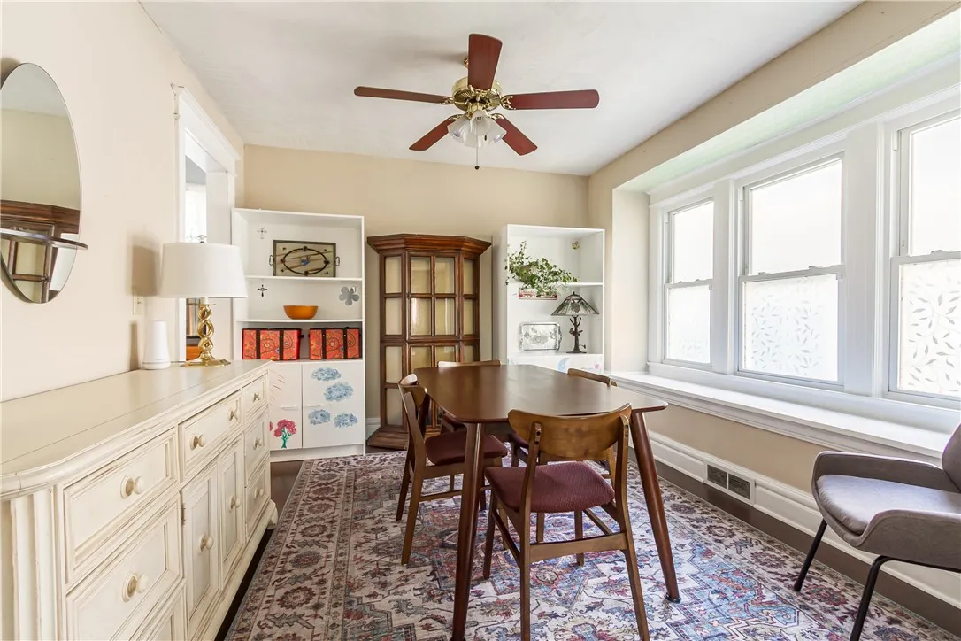 ABUNDANCE OF NATURAL LIGHT
