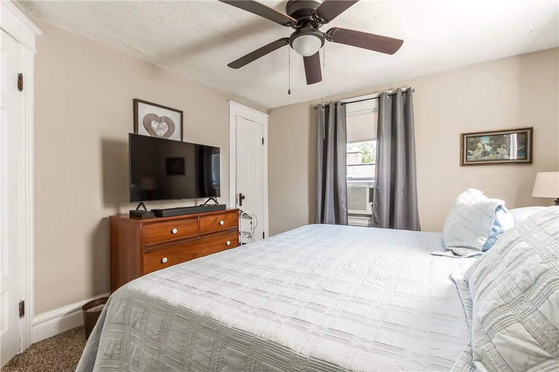 175 Curlew Street, Rochester, New York 14613, Rochester, New York 14613, 3 Bedrooms Bedrooms, 6 Rooms Rooms,1 BathroomBathrooms,Residential,For Sale,175 Curlew Street, Rochester, New York 14613,0,R1643386