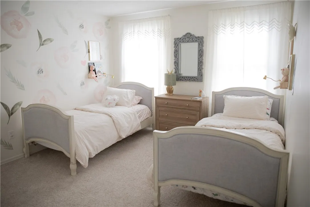 28 Winchester Drive, Perinton, New York 14450, Perinton, New York 14450, 4 Bedrooms Bedrooms, 8 Rooms Rooms,2 BathroomsBathrooms,Residential,For Sale,28 Winchester Drive, Perinton, New York 14450,0,R1643600