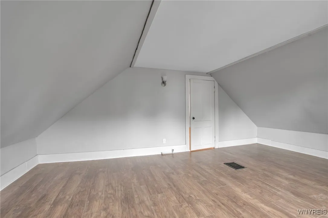 113 Laurel Street, Buffalo, New York 14209, Buffalo, New York 14209, 5 Bedrooms Bedrooms, 9 Rooms Rooms,1 BathroomBathrooms,Residential,For Sale,113 Laurel Street, Buffalo, New York 14209,0,B1643548