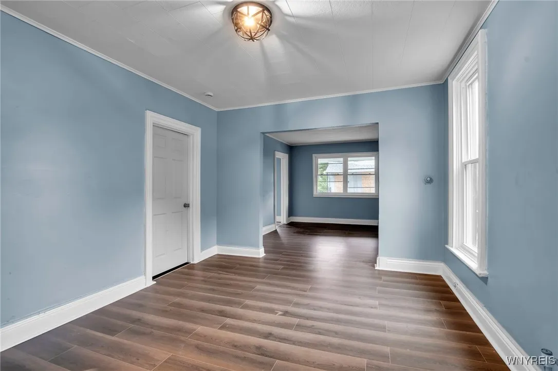 113 Laurel Street, Buffalo, New York 14209, Buffalo, New York 14209, 5 Bedrooms Bedrooms, 9 Rooms Rooms,1 BathroomBathrooms,Residential,For Sale,113 Laurel Street, Buffalo, New York 14209,0,B1643548