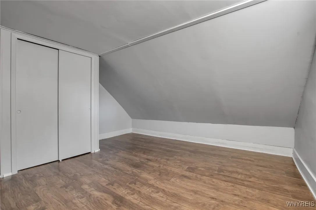 113 Laurel Street, Buffalo, New York 14209, Buffalo, New York 14209, 5 Bedrooms Bedrooms, 9 Rooms Rooms,1 BathroomBathrooms,Residential,For Sale,113 Laurel Street, Buffalo, New York 14209,0,B1643548