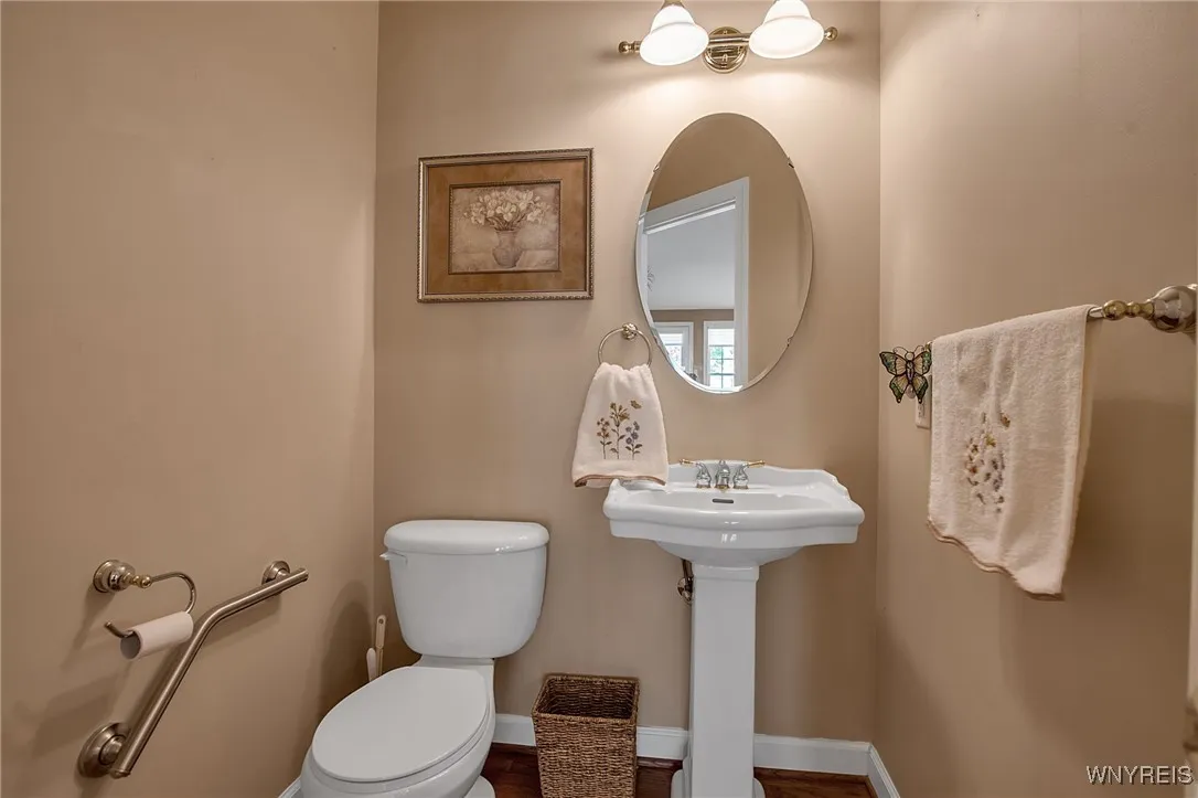 94 Graystone Lane, Orchard Park, New York 14127, Orchard Park, New York 14127, 4 Bedrooms Bedrooms, 16 Rooms Rooms,2 BathroomsBathrooms,Residential,For Sale,94 Graystone Lane, Orchard Park, New York 14127,0,B1642676