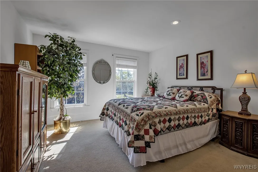 94 Graystone Lane, Orchard Park, New York 14127, Orchard Park, New York 14127, 4 Bedrooms Bedrooms, 16 Rooms Rooms,2 BathroomsBathrooms,Residential,For Sale,94 Graystone Lane, Orchard Park, New York 14127,0,B1642676