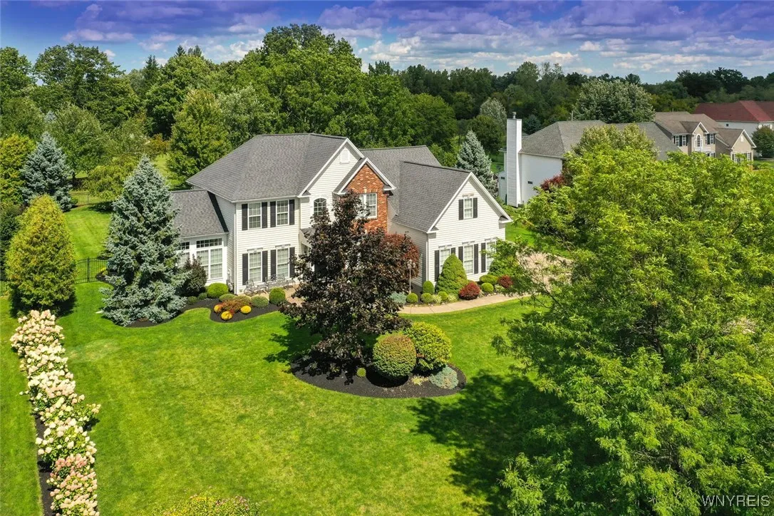 94 Graystone Lane, Orchard Park, New York 14127, Orchard Park, New York 14127, 4 Bedrooms Bedrooms, 16 Rooms Rooms,2 BathroomsBathrooms,Residential,For Sale,94 Graystone Lane, Orchard Park, New York 14127,0,B1642676