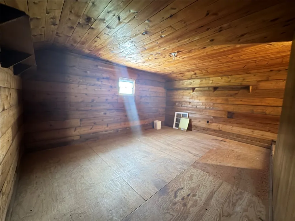 834 Drybrook Road, Chemung, New York 14892, Chemung, New York 14892, 4 Bedrooms Bedrooms, 8 Rooms Rooms,1 BathroomBathrooms,Residential,For Sale,834 Drybrook Road, Chemung, New York 14892,0,R1642995