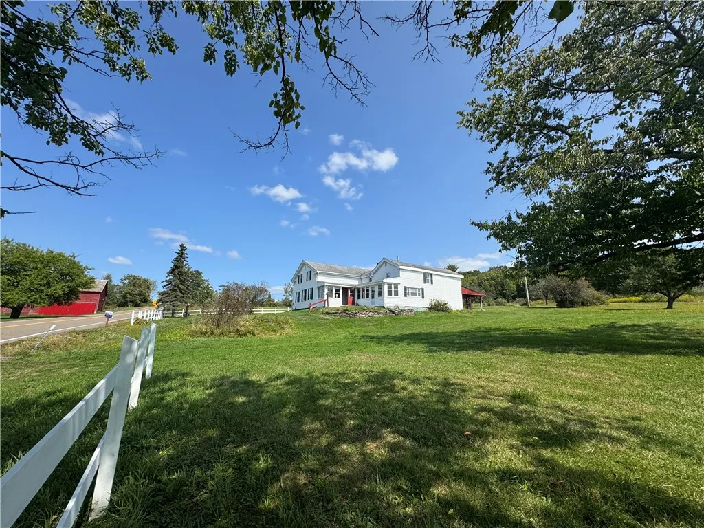 834 Drybrook Road, Chemung, New York 14892, Chemung, New York 14892, 4 Bedrooms Bedrooms, 8 Rooms Rooms,1 BathroomBathrooms,Residential,For Sale,834 Drybrook Road, Chemung, New York 14892,0,R1642995
