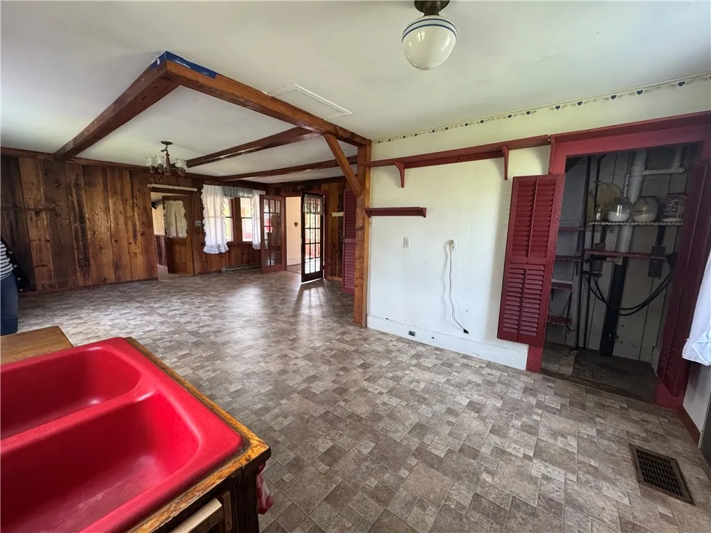 834 Drybrook Road, Chemung, New York 14892, Chemung, New York 14892, 4 Bedrooms Bedrooms, 8 Rooms Rooms,1 BathroomBathrooms,Residential,For Sale,834 Drybrook Road, Chemung, New York 14892,0,R1642995