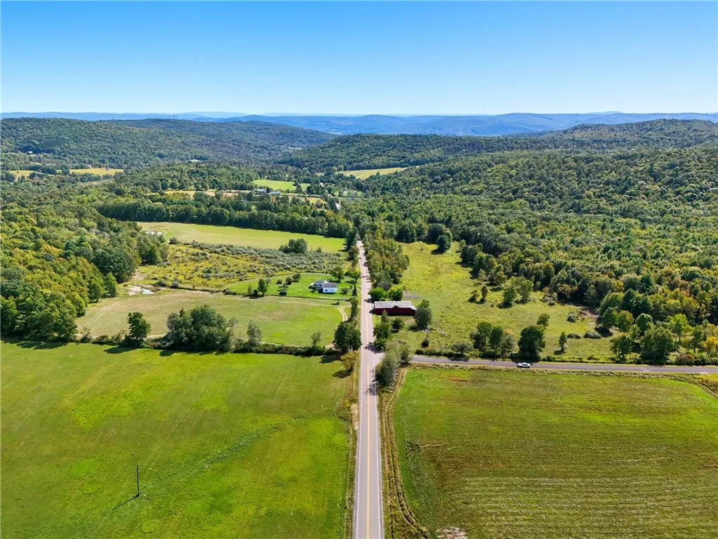 834 Drybrook Road, Chemung, New York 14892, Chemung, New York 14892, 4 Bedrooms Bedrooms, 8 Rooms Rooms,1 BathroomBathrooms,Residential,For Sale,834 Drybrook Road, Chemung, New York 14892,0,R1642995