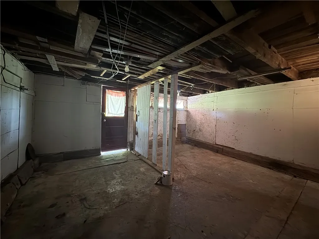 834 Drybrook Road, Chemung, New York 14892, Chemung, New York 14892, 4 Bedrooms Bedrooms, 8 Rooms Rooms,1 BathroomBathrooms,Residential,For Sale,834 Drybrook Road, Chemung, New York 14892,0,R1642995