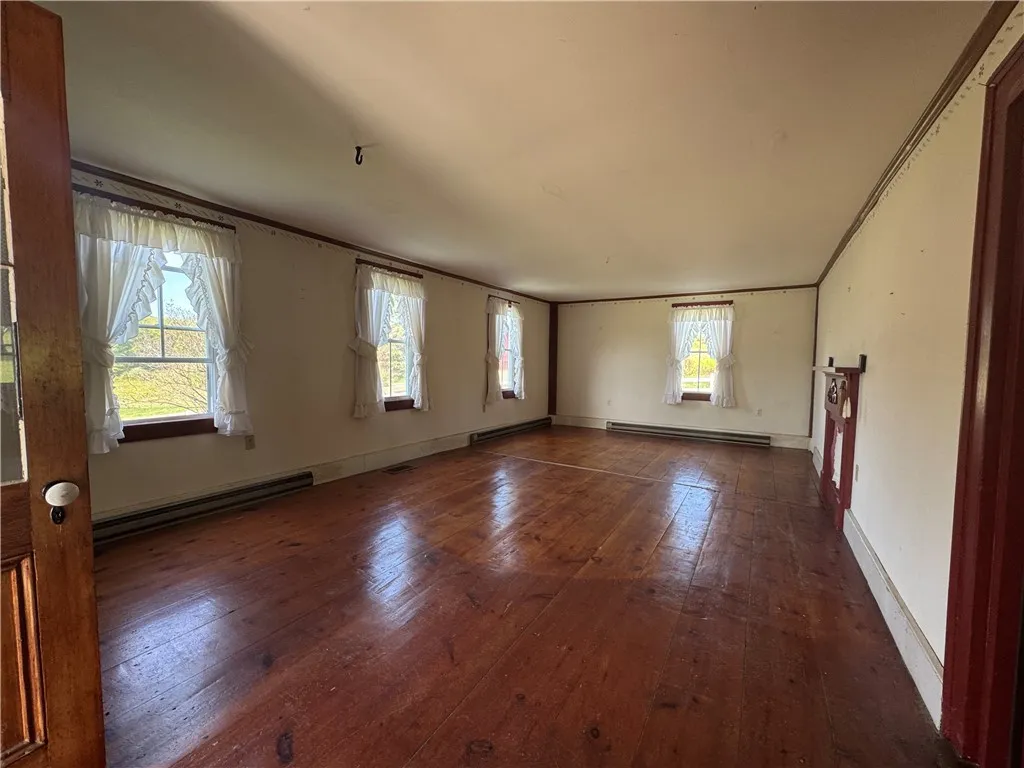 834 Drybrook Road, Chemung, New York 14892, Chemung, New York 14892, 4 Bedrooms Bedrooms, 8 Rooms Rooms,1 BathroomBathrooms,Residential,For Sale,834 Drybrook Road, Chemung, New York 14892,0,R1642995