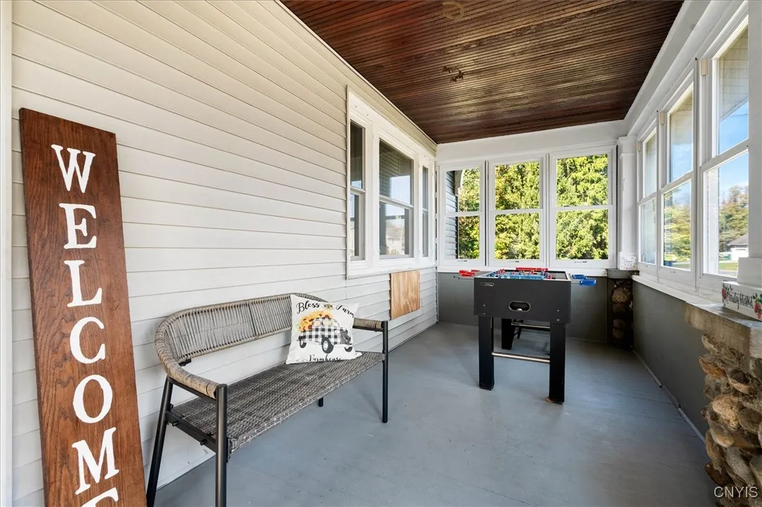 1071 Center Road, Frankfort, New York 13340, Frankfort, New York 13340, 4 Bedrooms Bedrooms, 9 Rooms Rooms,2 BathroomsBathrooms,Residential,For Sale,1071 Center Road, Frankfort, New York 13340,0,S1643549