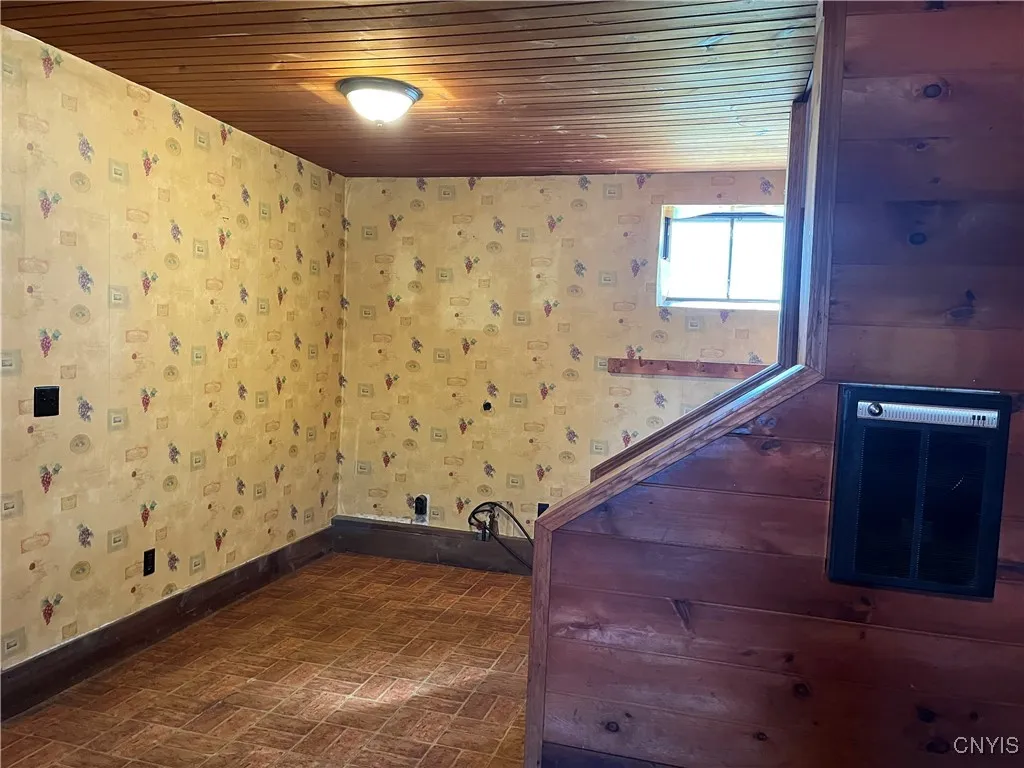 alternate view of laundry area