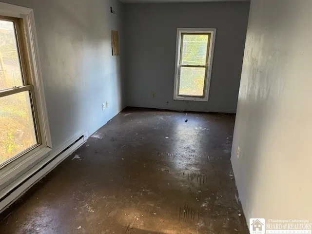 11 Bowen Street, Jamestown, New York 14701, Jamestown, New York 14701, 5 Bedrooms Bedrooms, 9 Rooms Rooms,1 BathroomBathrooms,Residential,For Sale,11 Bowen Street, Jamestown, New York 14701,0,R1643621