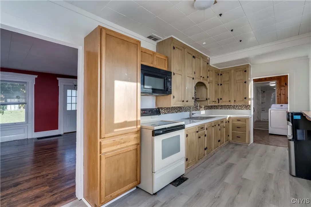 28020 State Route 126, Rutland, New York 13612, Rutland, New York 13612, 4 Bedrooms Bedrooms, 11 Rooms Rooms,2 BathroomsBathrooms,Residential,For Sale,28020 State Route 126, Rutland, New York 13612,0,S1640927